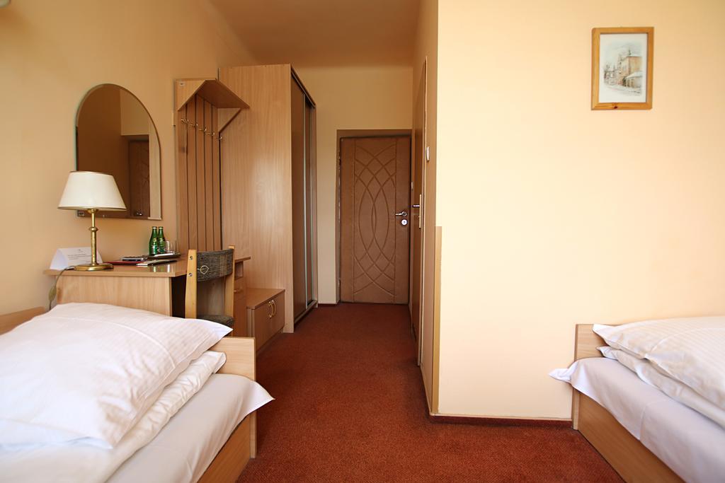 Iskra Hotel Radom